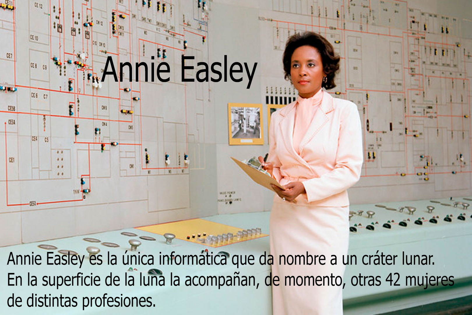 Annie Easley es la única informática que da nombre a un cráter lunar. En la superficie de la luna la acompañan, de momento, otras 42 mujeres de distintas profesiones